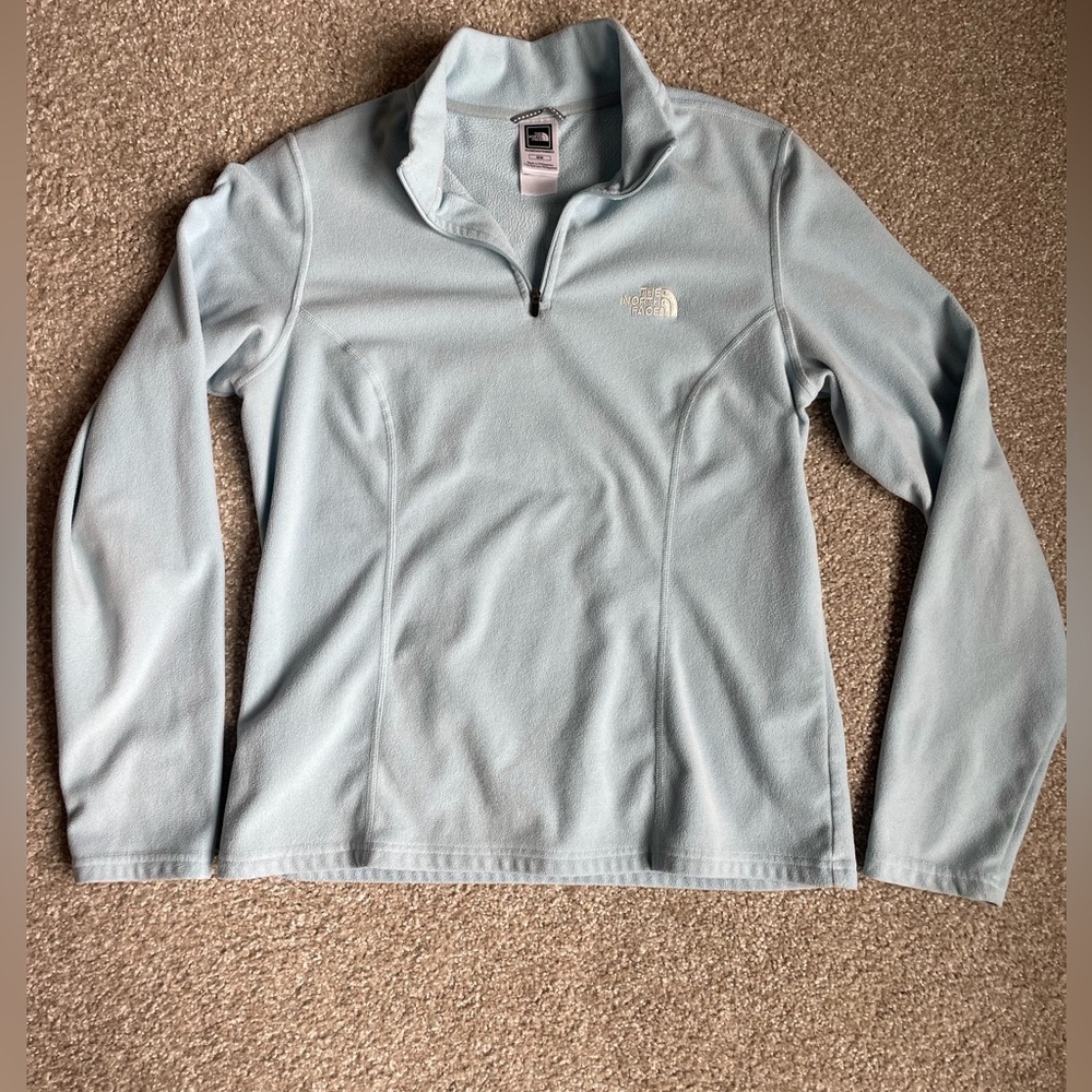 The North Face fleece 1/4 zip light blue size M